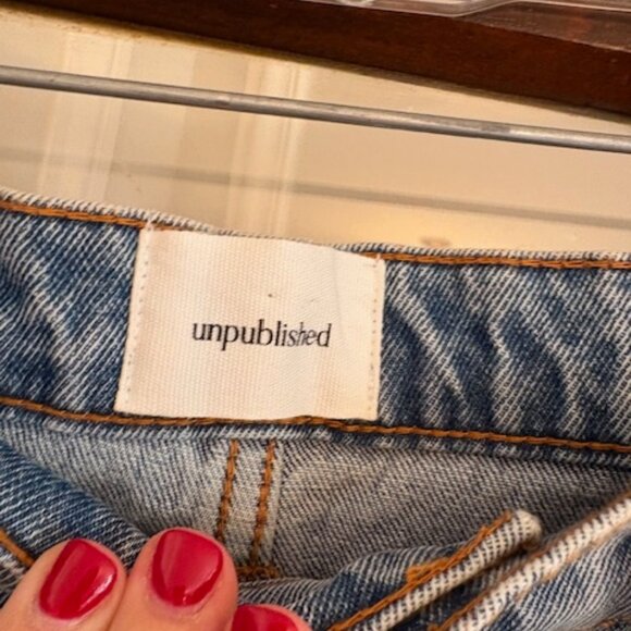 Unpublished Rae High-Rise Cropped Straight Leg, Size 30. - Picture 3 of 7